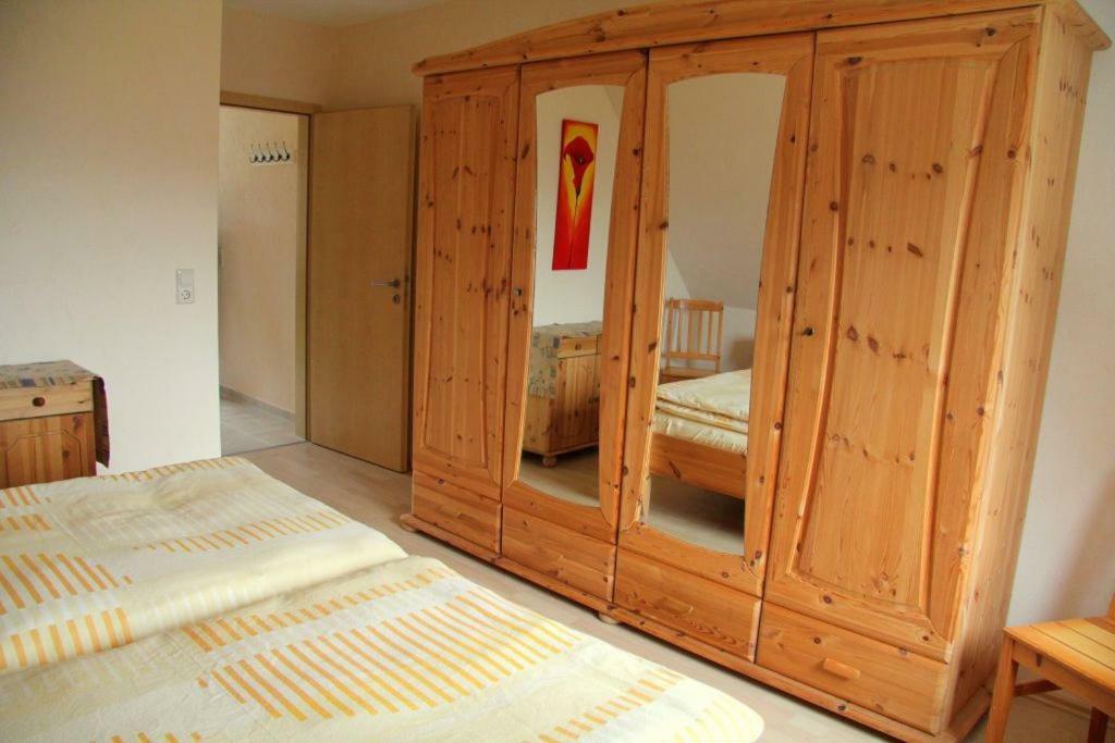Ferienhaus Hilberath Villa อาเดเนา ภายนอก รูปภาพ